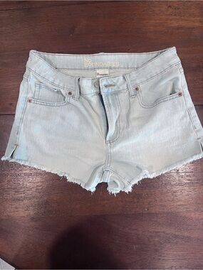 No Boundaries Pale Blue Denim Frayed Hem Women's Shorts